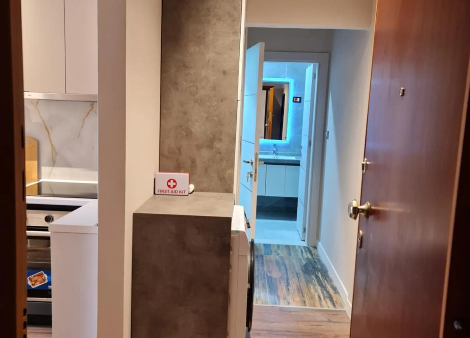 Sky Apartaments City Center Tirana 0*,
