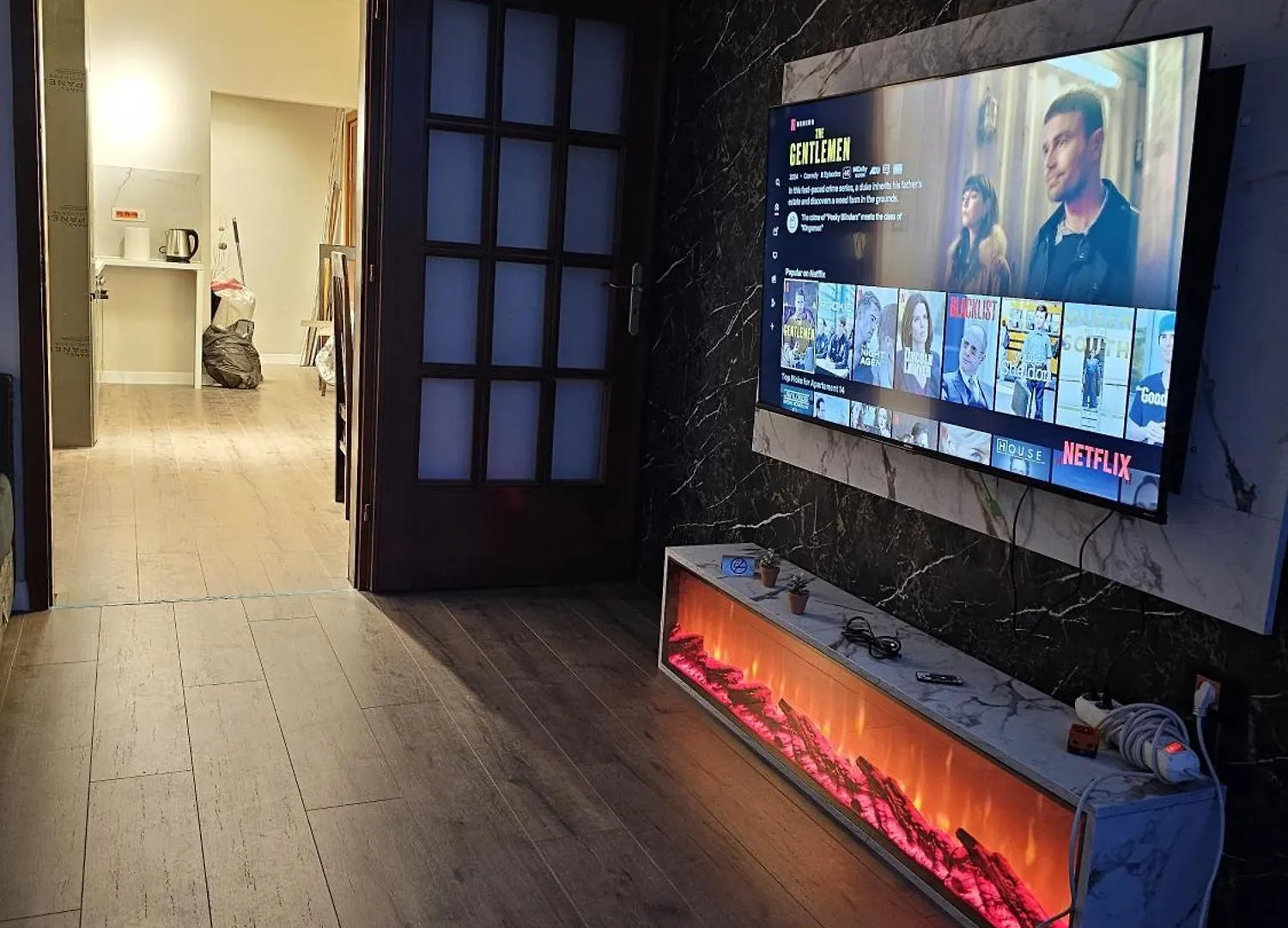Sky Apartaments City Center Tirana 0*,  Albania